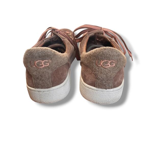 UGG Milo suede lace up sneakers Women's size 10 - Picture 4 of 10